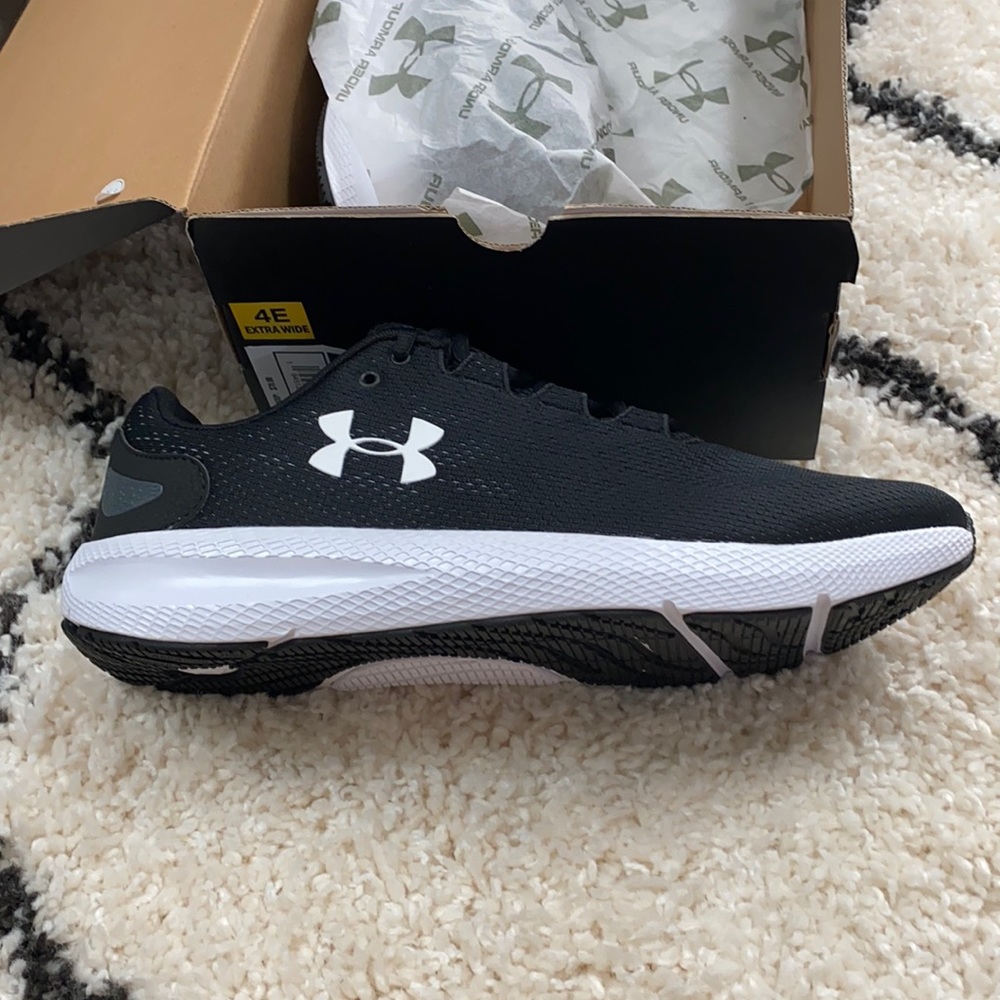 Men’s shoes